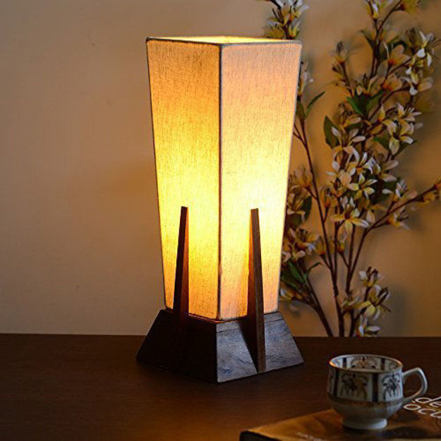 Picture of Decorative Wooden Table Lamp In Sheesham Wood