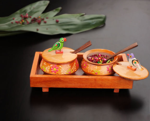 Picture of Wooden Emboss Parrots Jar Set With Tray (Orange)