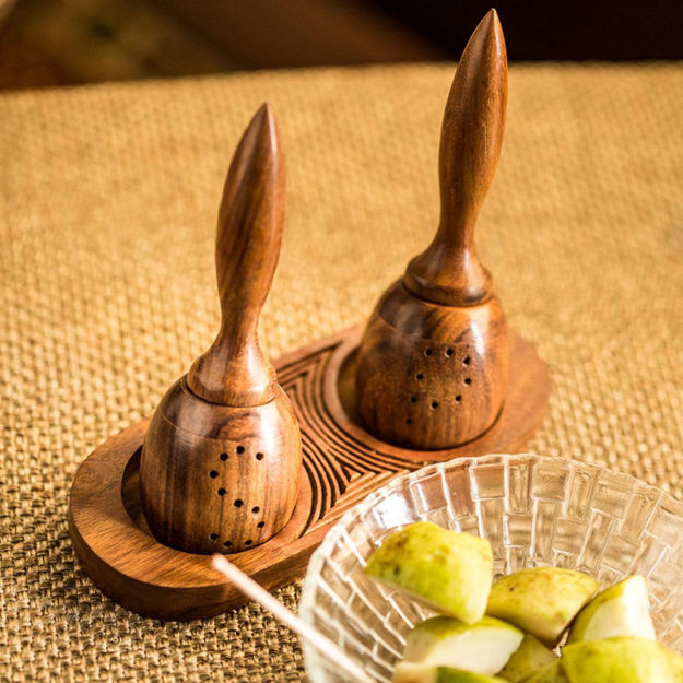 Picture of Slanting Wooden Salt & Pepper Shaker with Tray