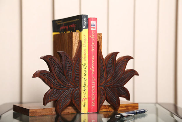 Picture of Wooden Bookends Traditional Kamal