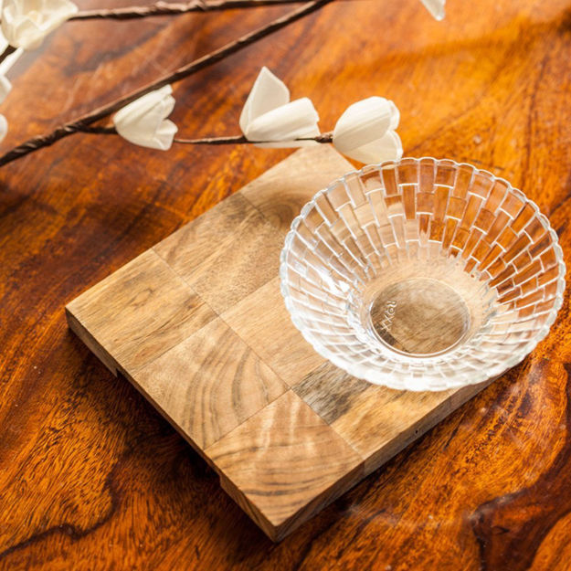 Picture of Wooden Trivet Chess Pattern (Set of 2)