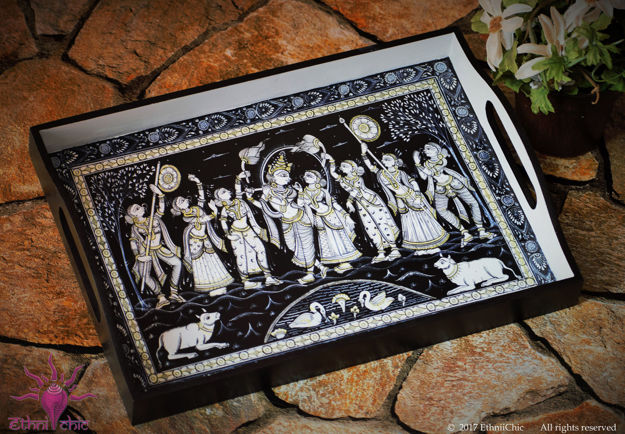Picture of Wooden Serving Tray - Krishna Leela