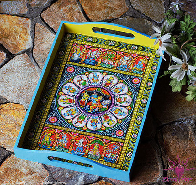 Picture of Wooden Serving Tray - Raas Leela