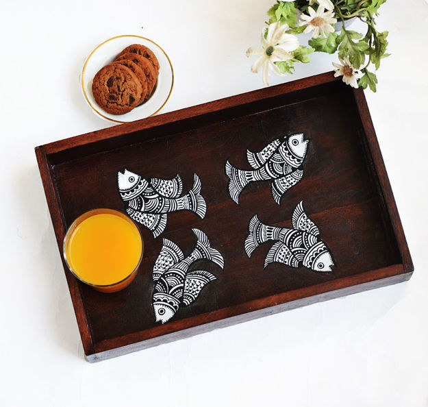 Picture of Wooden Serving Tray - Madhubani Fish