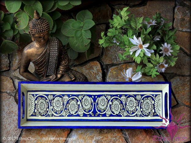 Picture of Wooden Serving Tray - Tholu Blue Flower (Narrow)