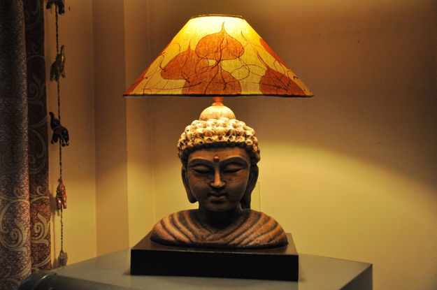 Picture of Table Lamp Buddha Head