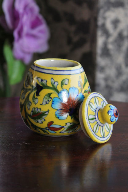 Picture of Yellow Leaf Sugar Pot