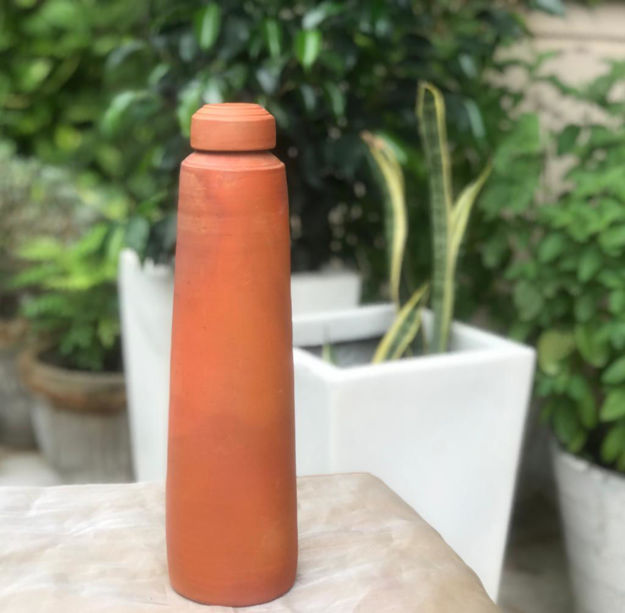 Picture of Straight Bottle with Cap