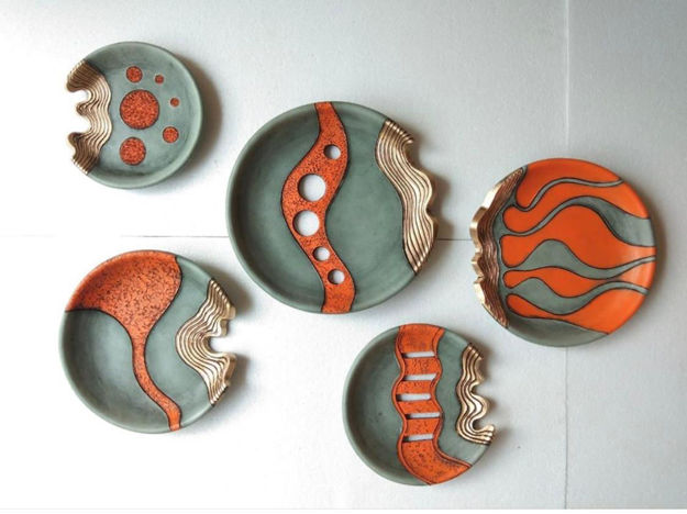 Picture of Terracotta Wall Plates (Set of 5)