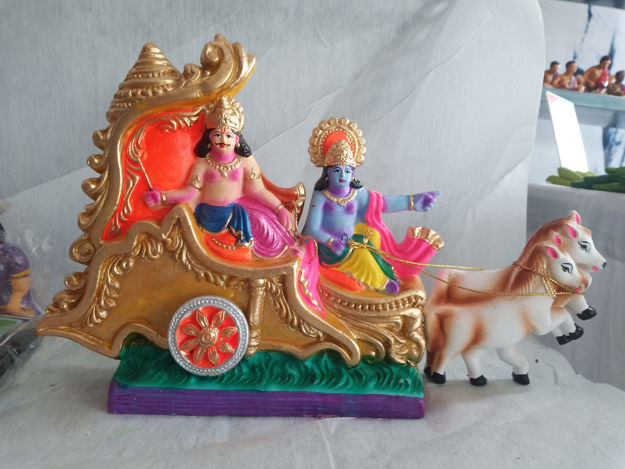 Picture of Gitopadesha Golu Dolls