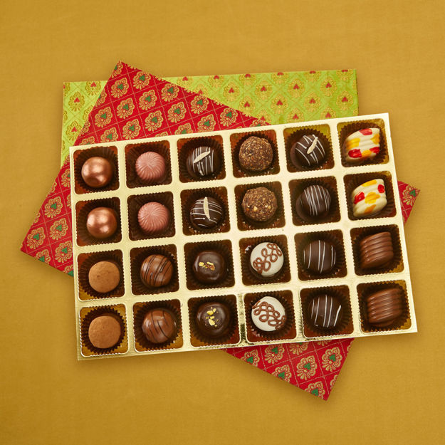 Picture of Designer Brocade Box of 24  with Belgian Pralines