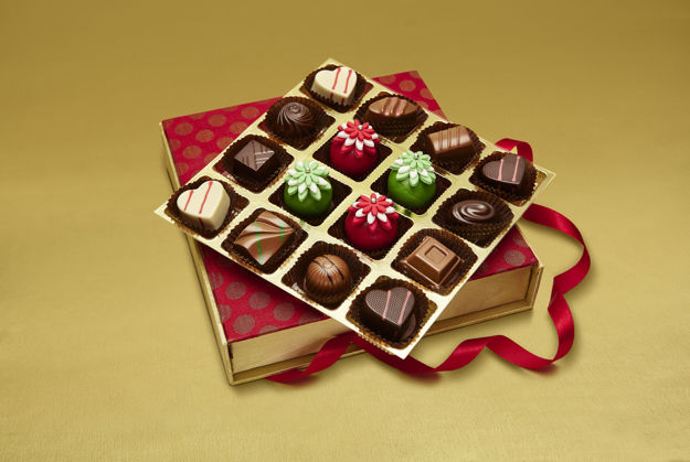 Picture of Elegant Christmas Classic Chocolate Truffles