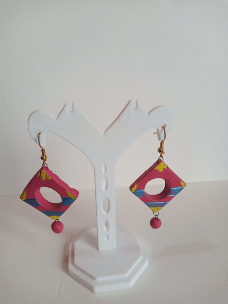 Picture of Terracotta Hanging Ear Ring