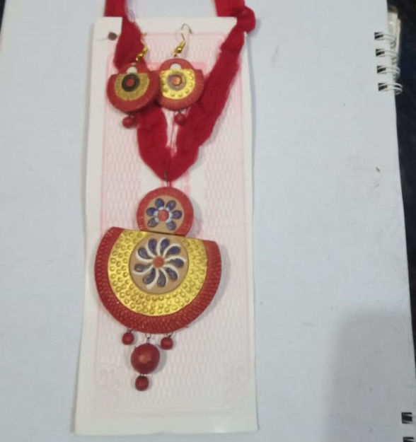 Picture of Terracotta Multicolour Jewellery Set