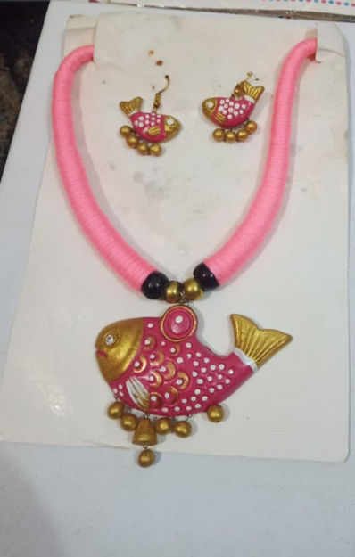 Picture of Terracotta Multicolour Jewellery Set