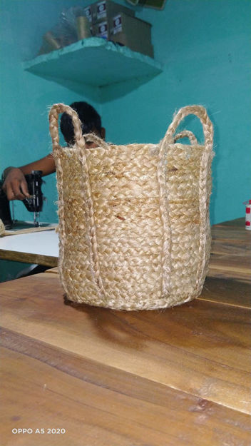 Picture of Jute Basket With Handle