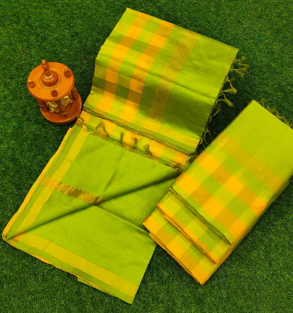 Picture of Silk Checks Model Sarees