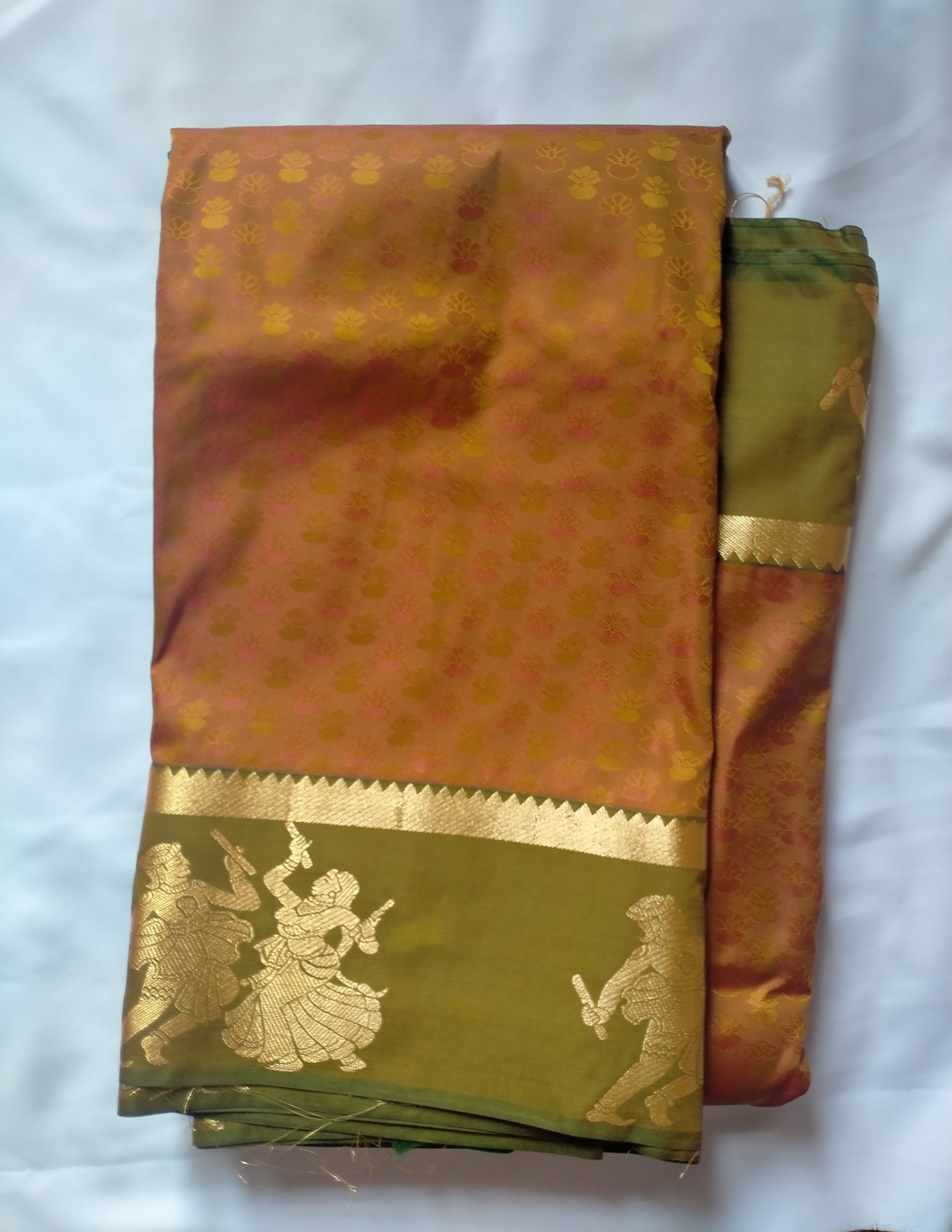 Kanchipuram Silk Sarees Available In 7 Colors Wecomart Buy Authentic Indian Handicrafts Online 